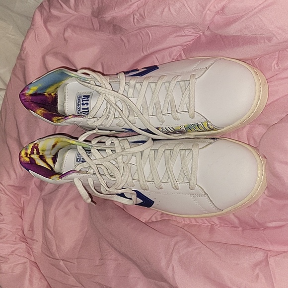 NWOT Converse Pro Leather Peace, Love, and Basketball - Picture 2 of 6